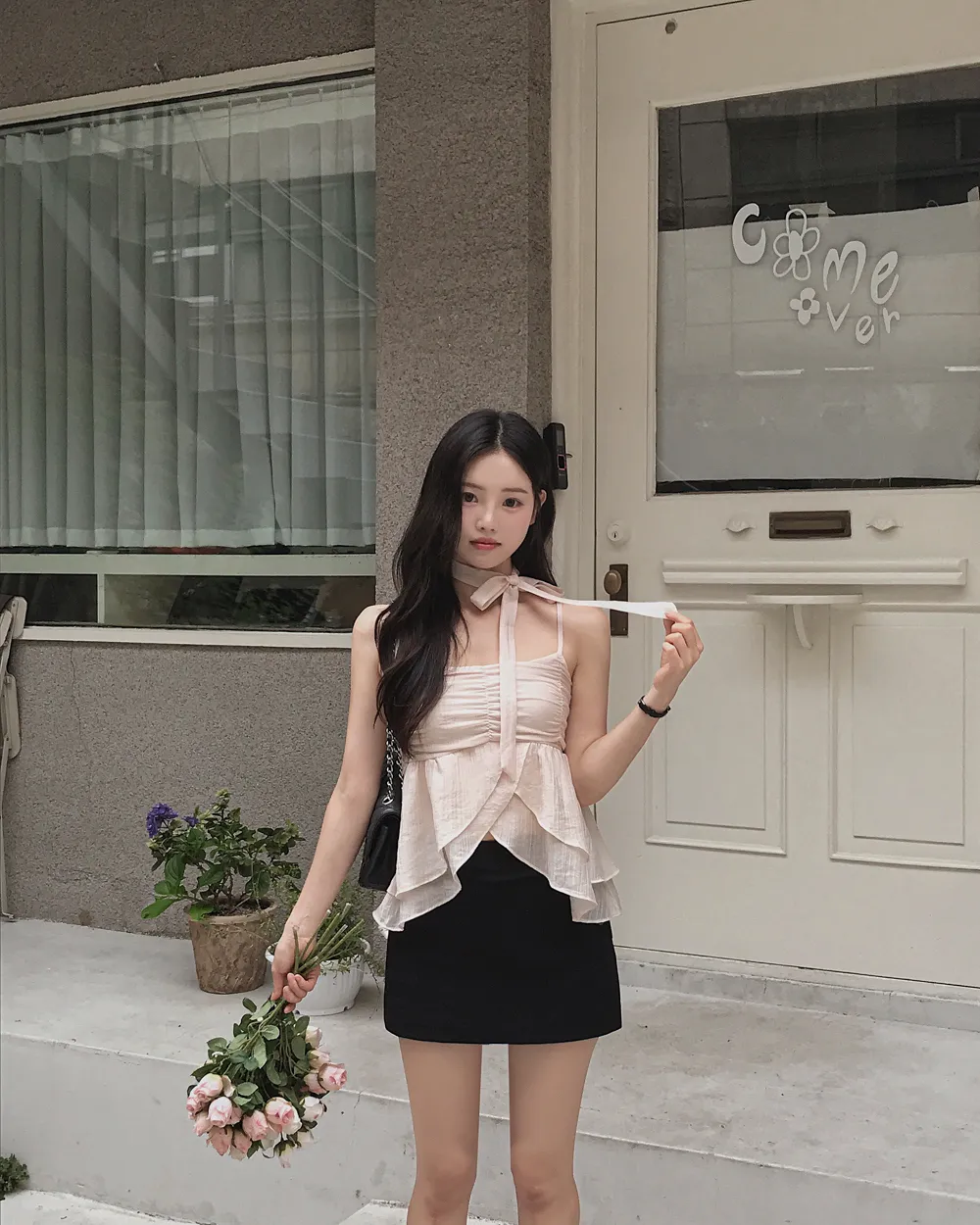 민소매 모델 착용 이미지-S1L49