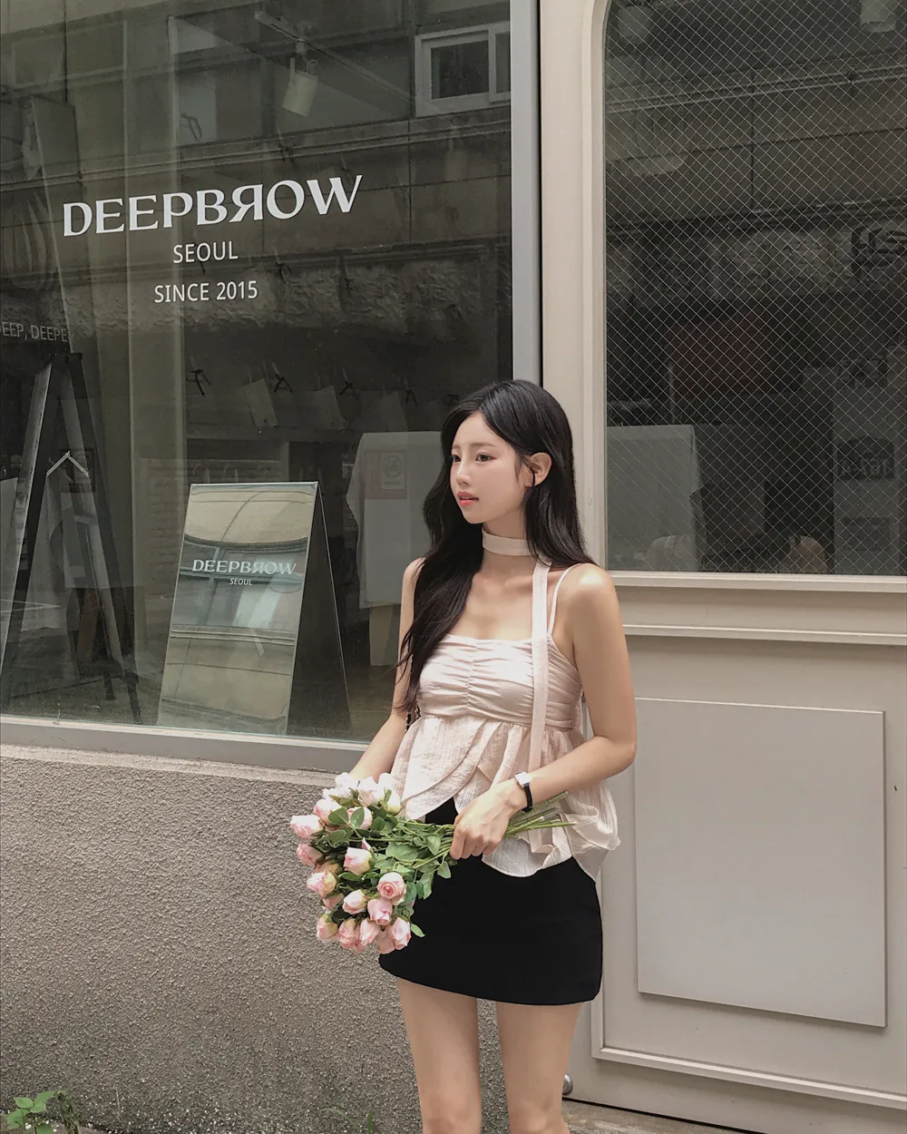민소매 모델 착용 이미지-S1L46