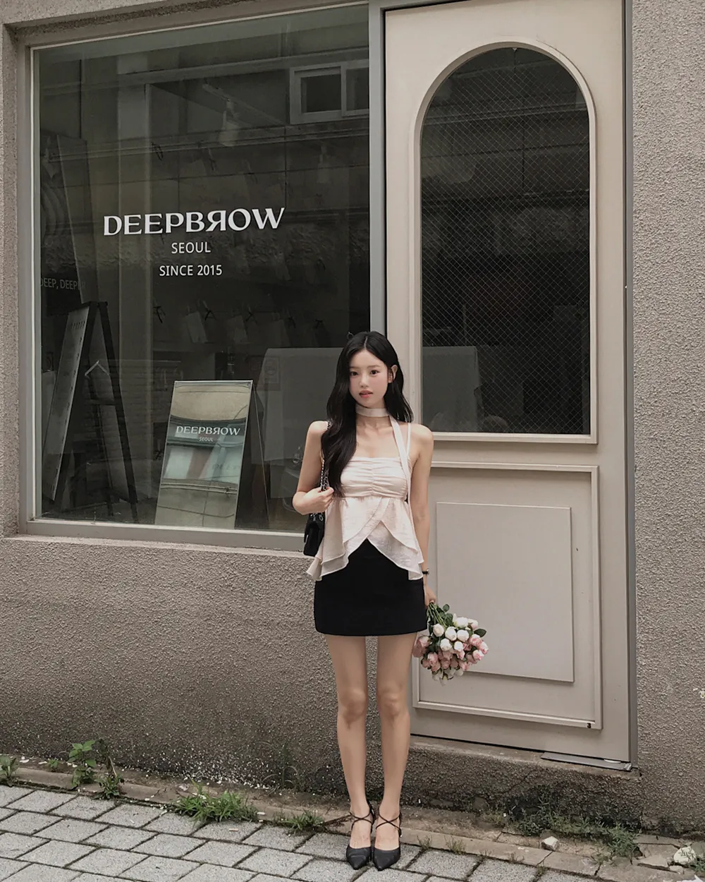 민소매 모델 착용 이미지-S1L45