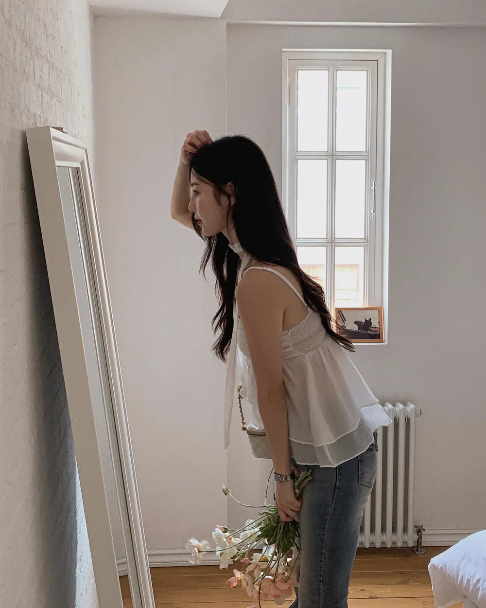 민소매 모델 착용 이미지-S1L61