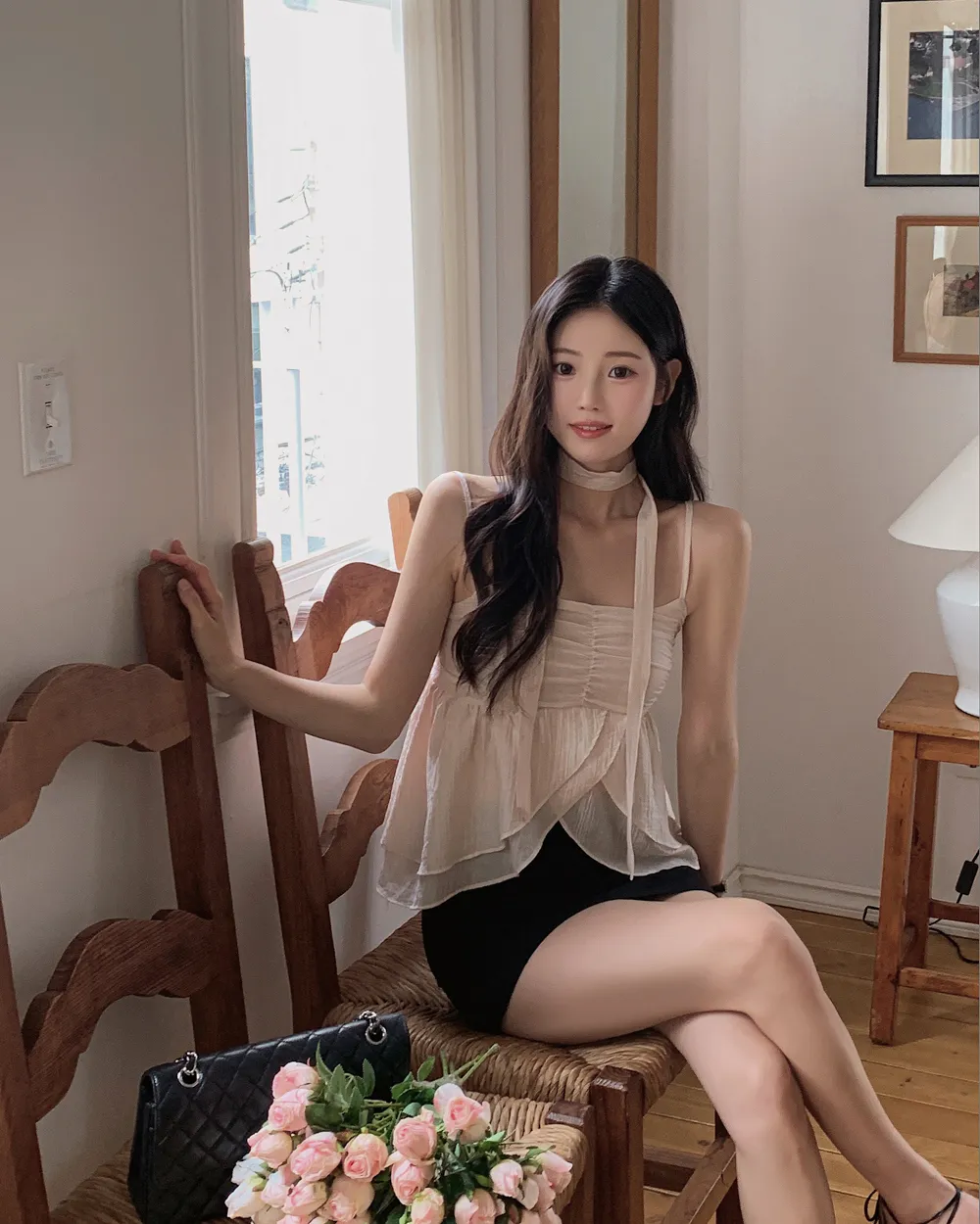 민소매 모델 착용 이미지-S1L44