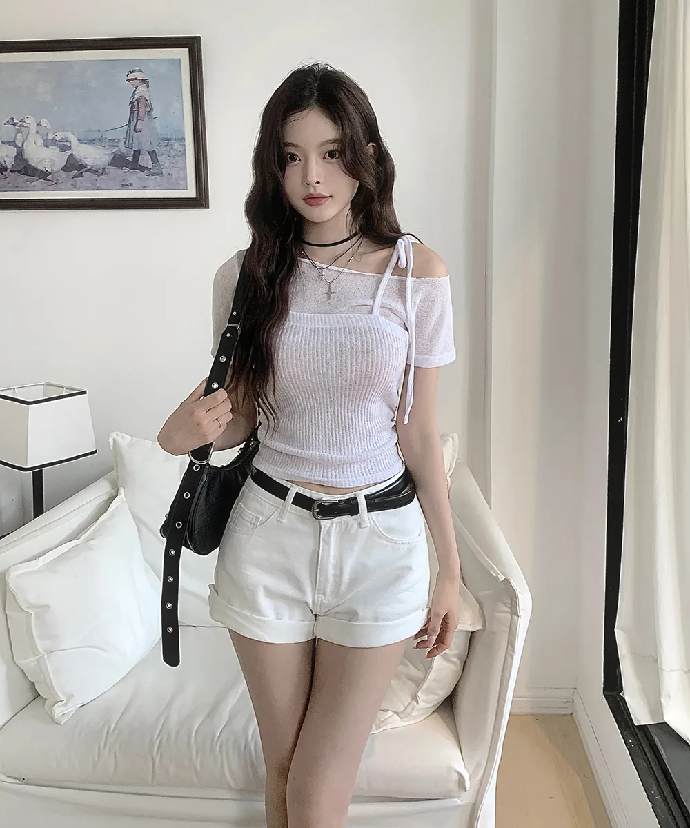 반바지 모델 착용 이미지-S2L7