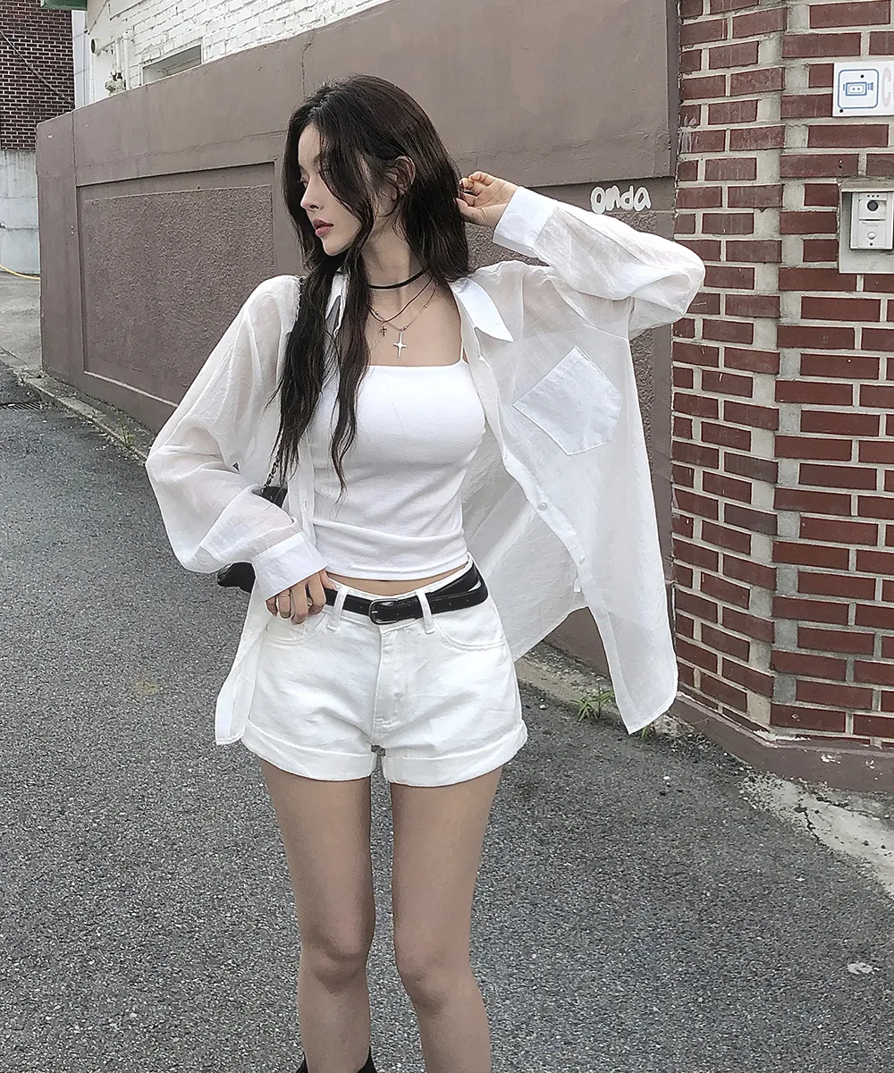 반바지 모델 착용 이미지-S2L55