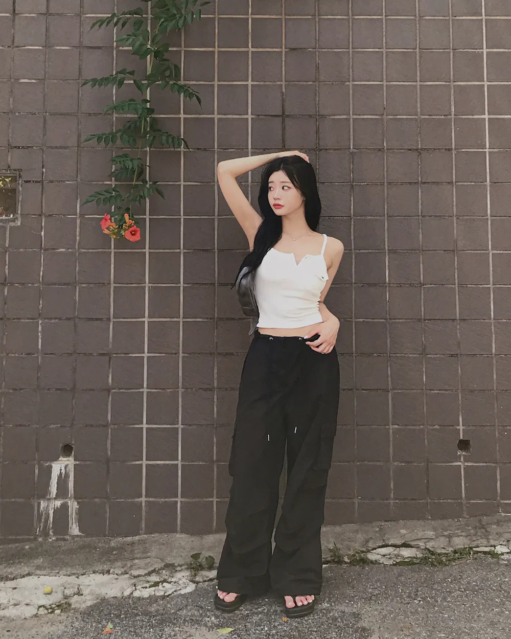 바지 모델 착용 이미지-S1L107