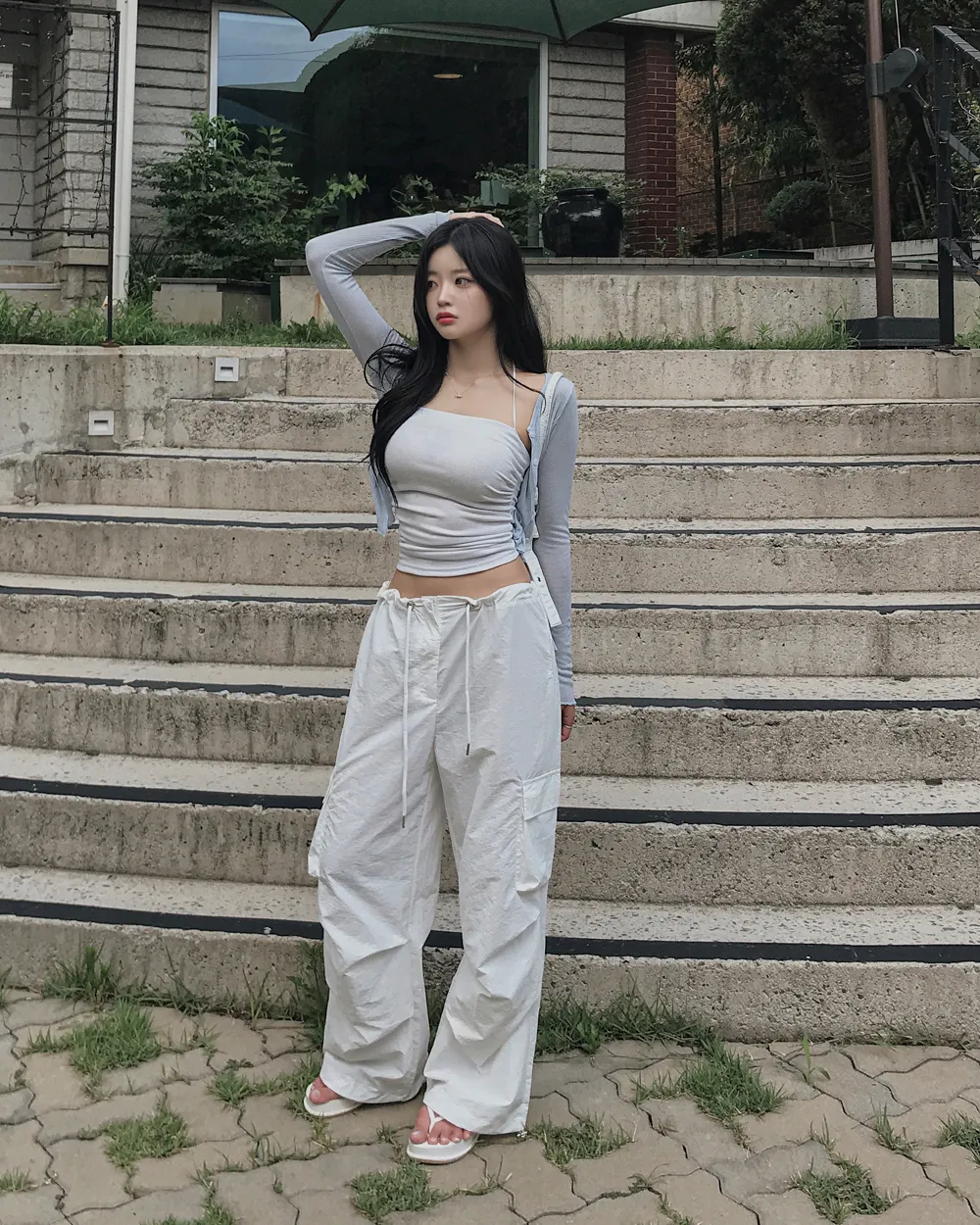 바지 모델 착용 이미지-S1L54