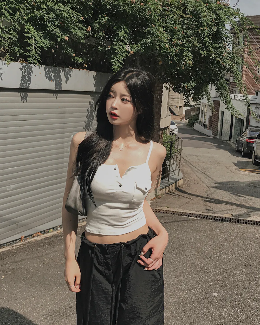 바지 모델 착용 이미지-S1L116
