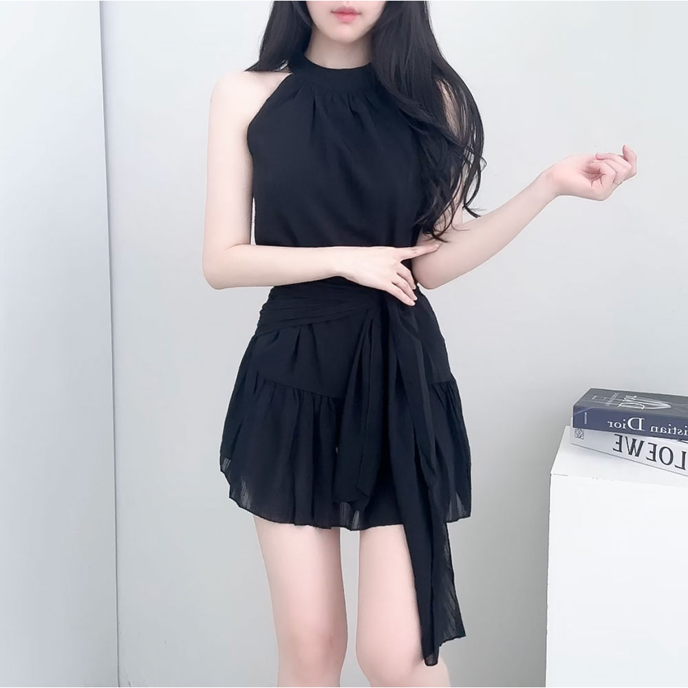 ジップアップストラップホルターネックフリルワンピース