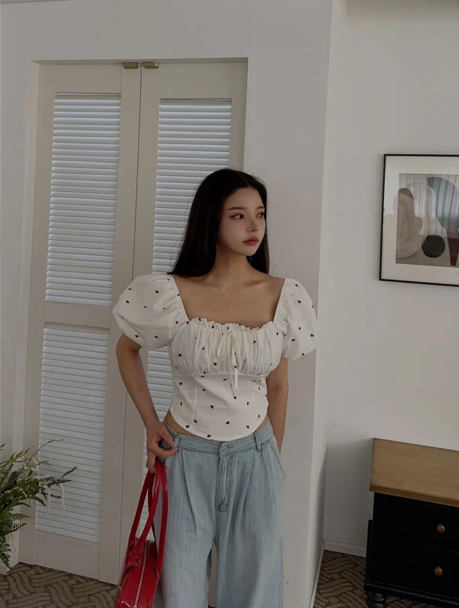 블라우스 모델 착용 이미지-S1L18