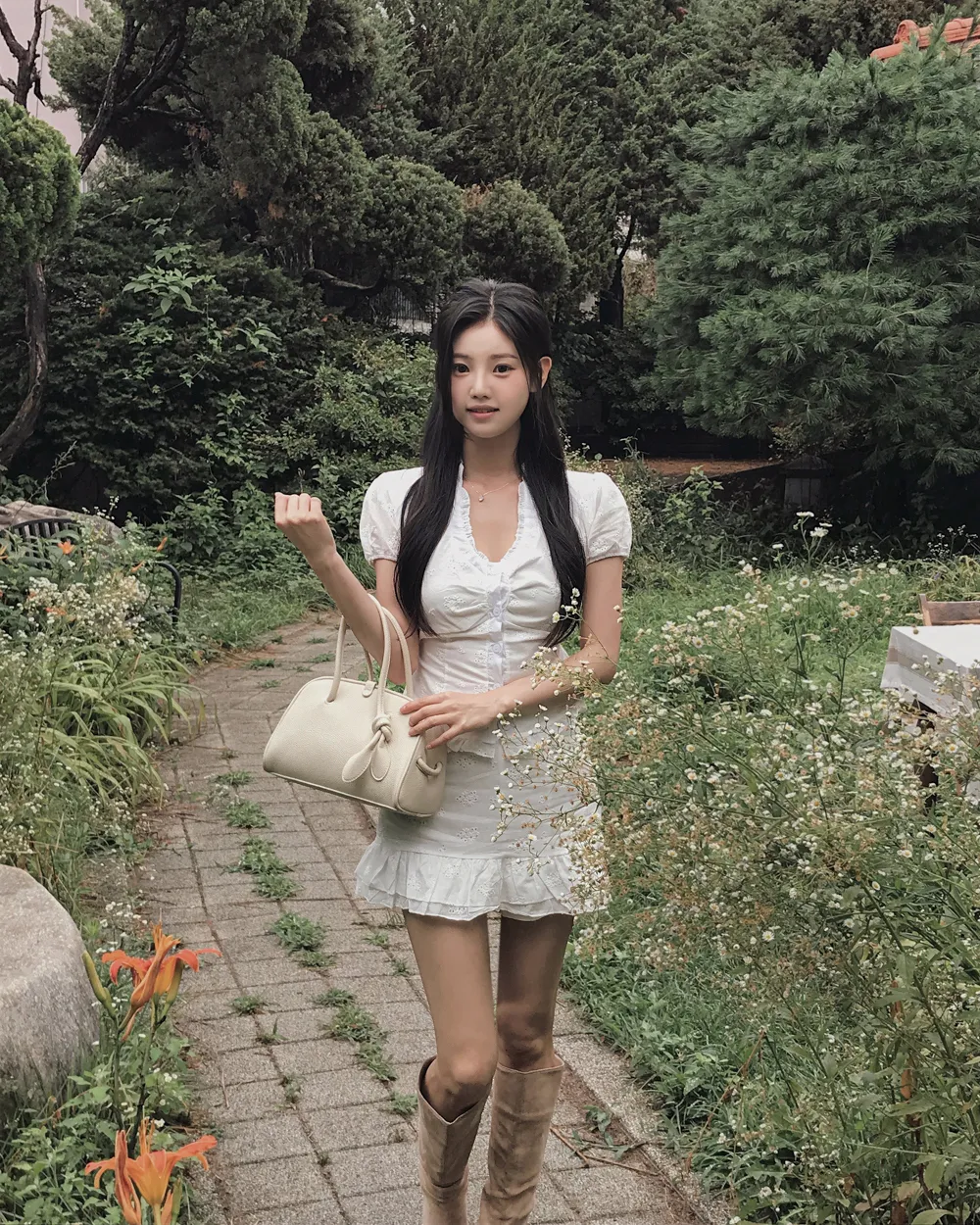 드레스 모델 착용 이미지-S1L37