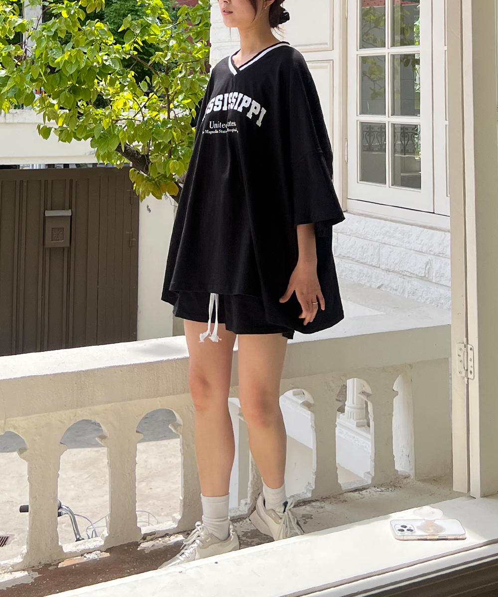 Vネックゴムオーバーサイズ半袖セットアップTシャツショートパンツ