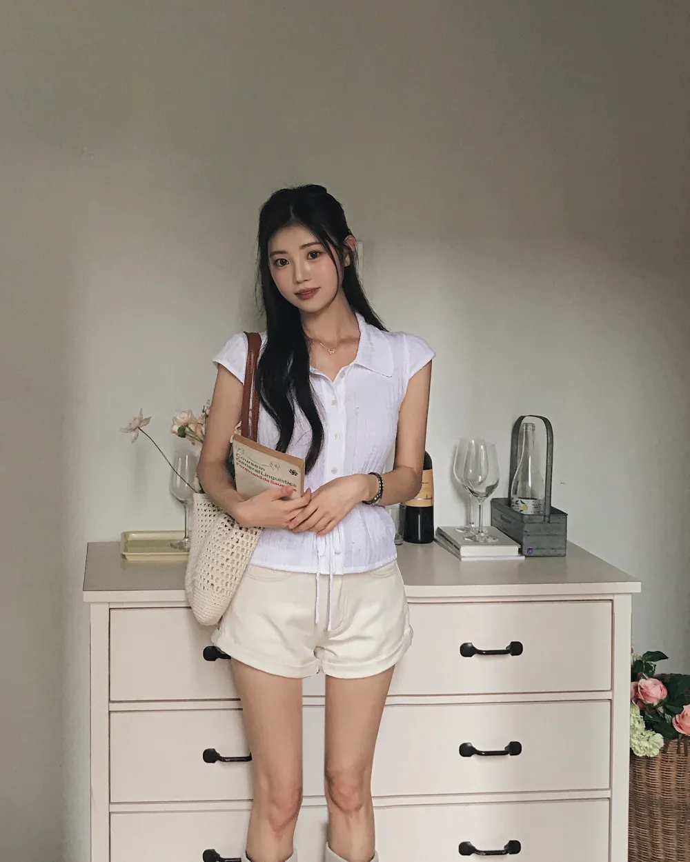 반바지 모델 착용 이미지-S1L47