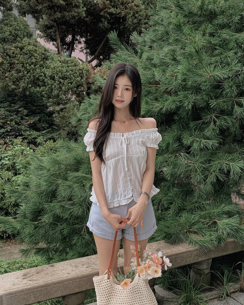 반바지 모델 착용 이미지-S1L97