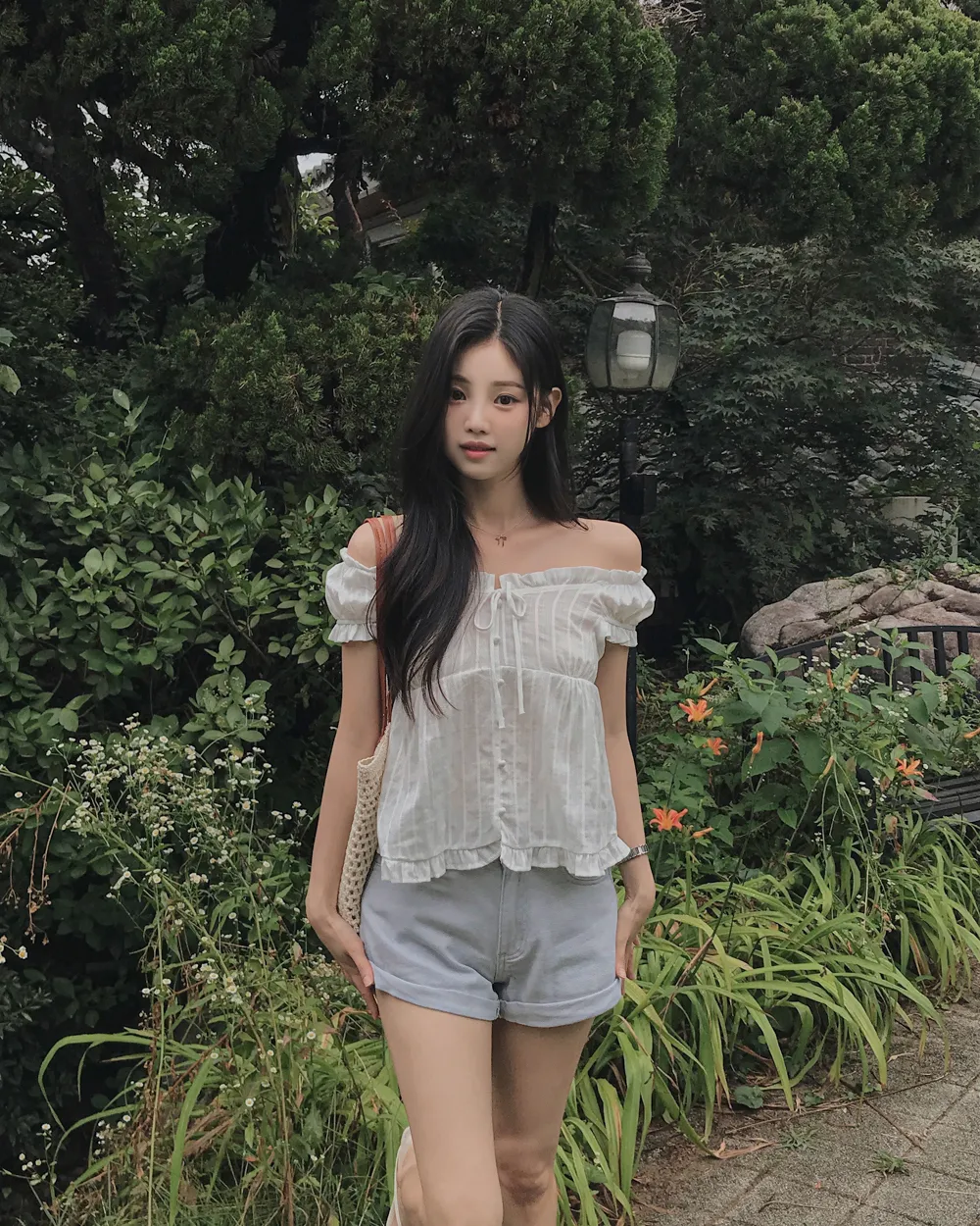 반바지 모델 착용 이미지-S1L89
