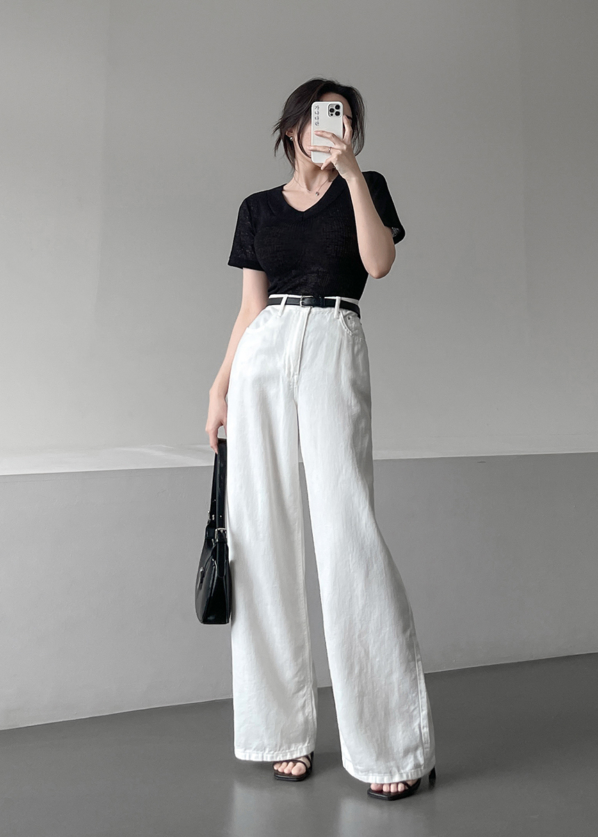 qung ハイウエストコットンwhiteパンツ Sサイズ　新品 qung ハイウエストコットンwhiteパンツ Sサイズ 新品 qung ハイ