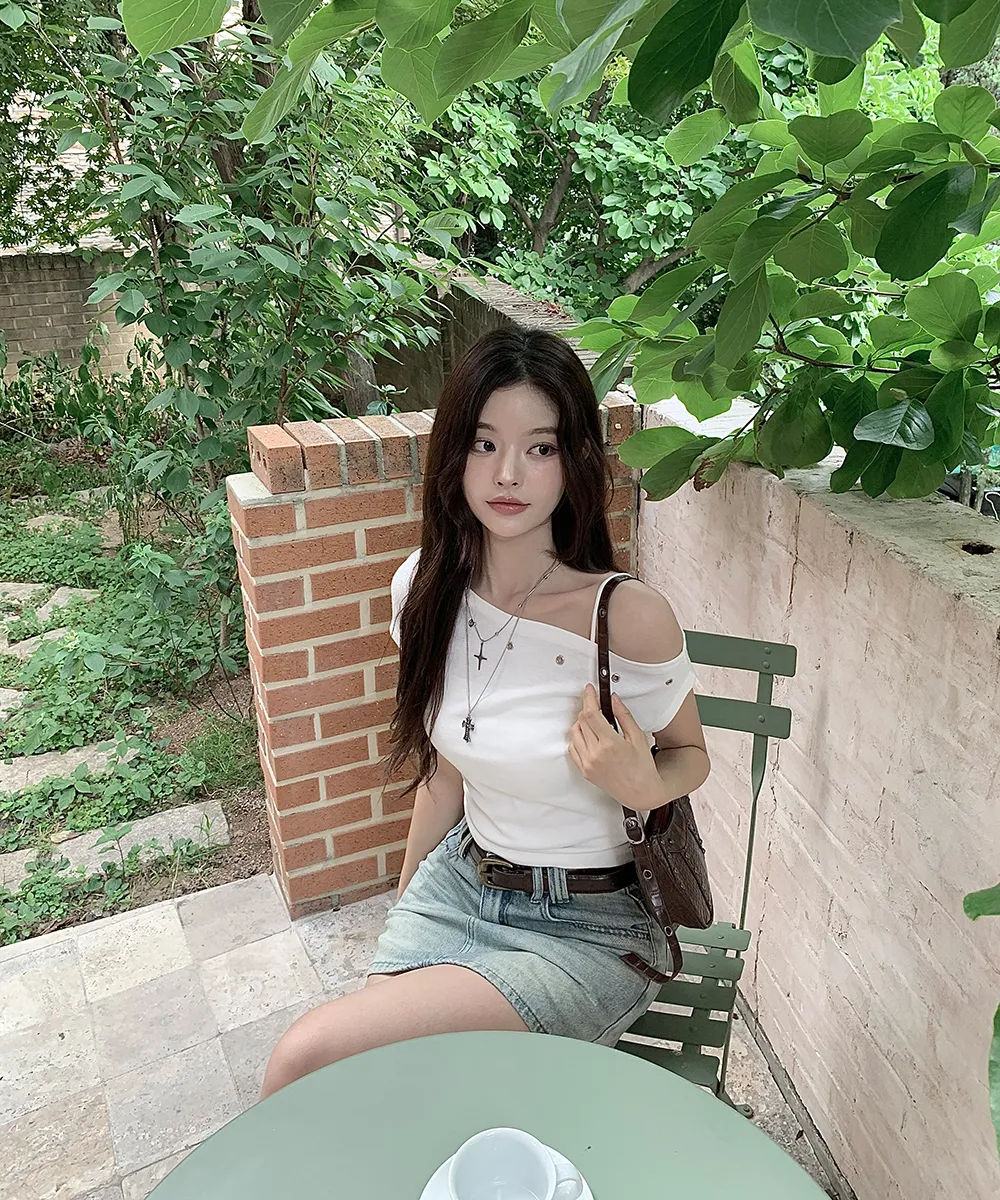 미니 스커트 모델 착용 이미지-S2L53