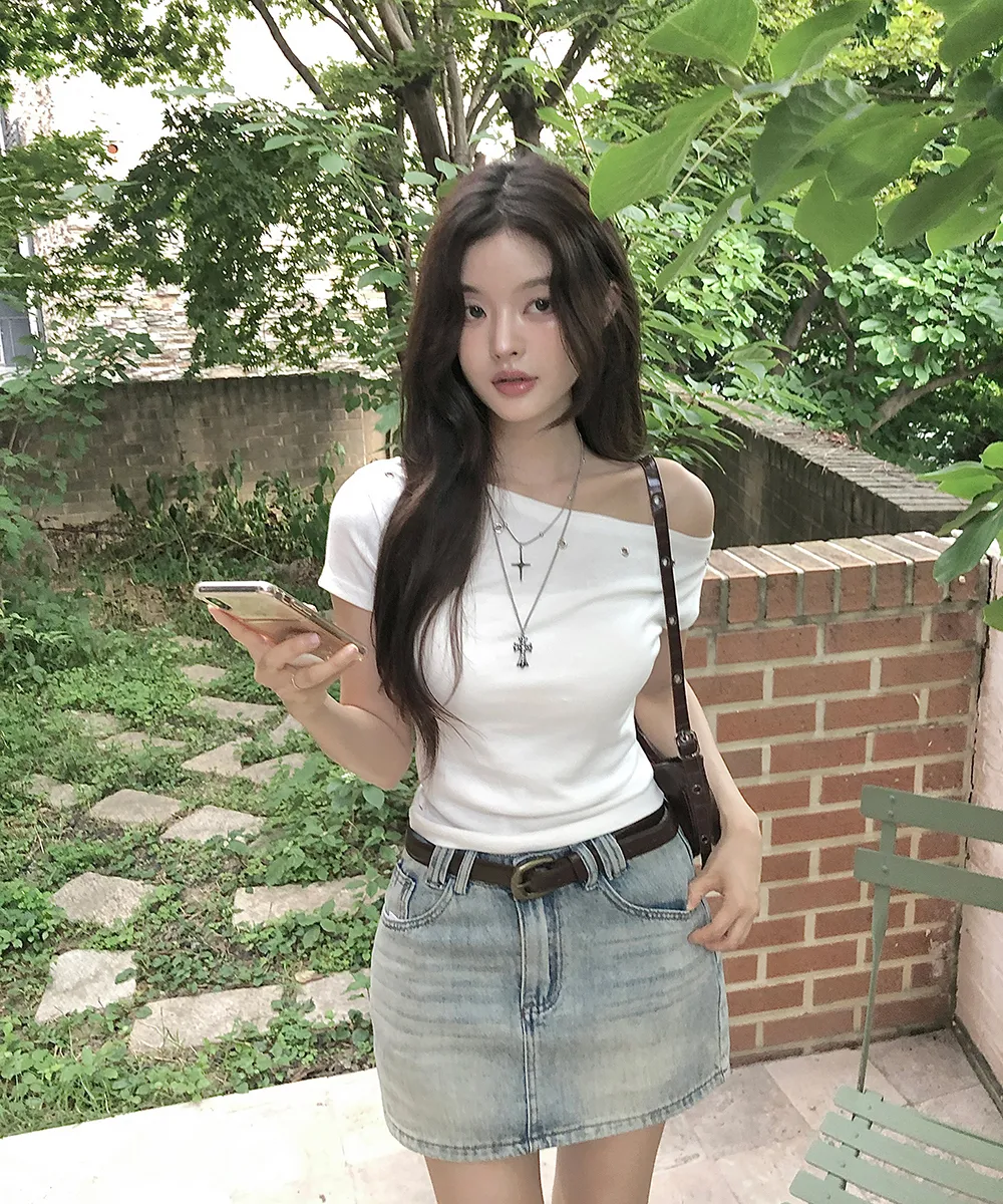 미니 스커트 모델 착용 이미지-S2L50