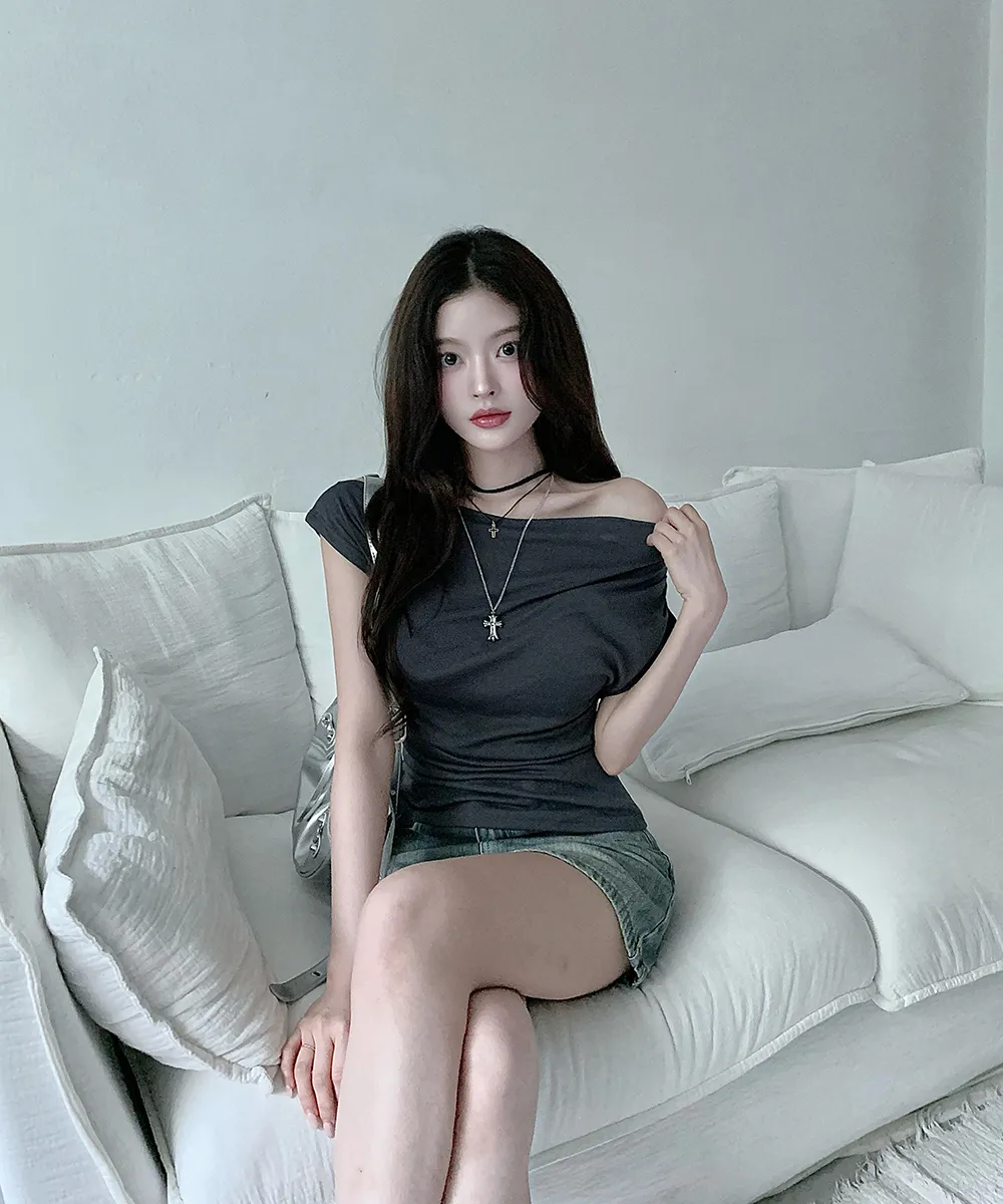 미니 스커트 모델 착용 이미지-S2L109