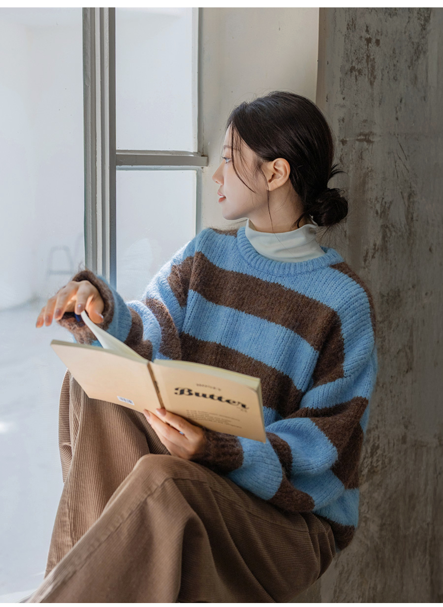 ラウンドネックオーバーサイズ長袖ボーダーニット | レディース