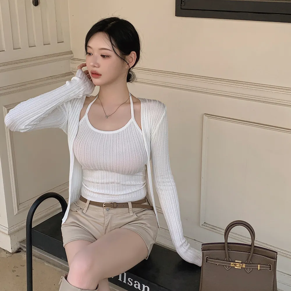 긴팔 티셔츠 모델 착용 이미지-S1L68
