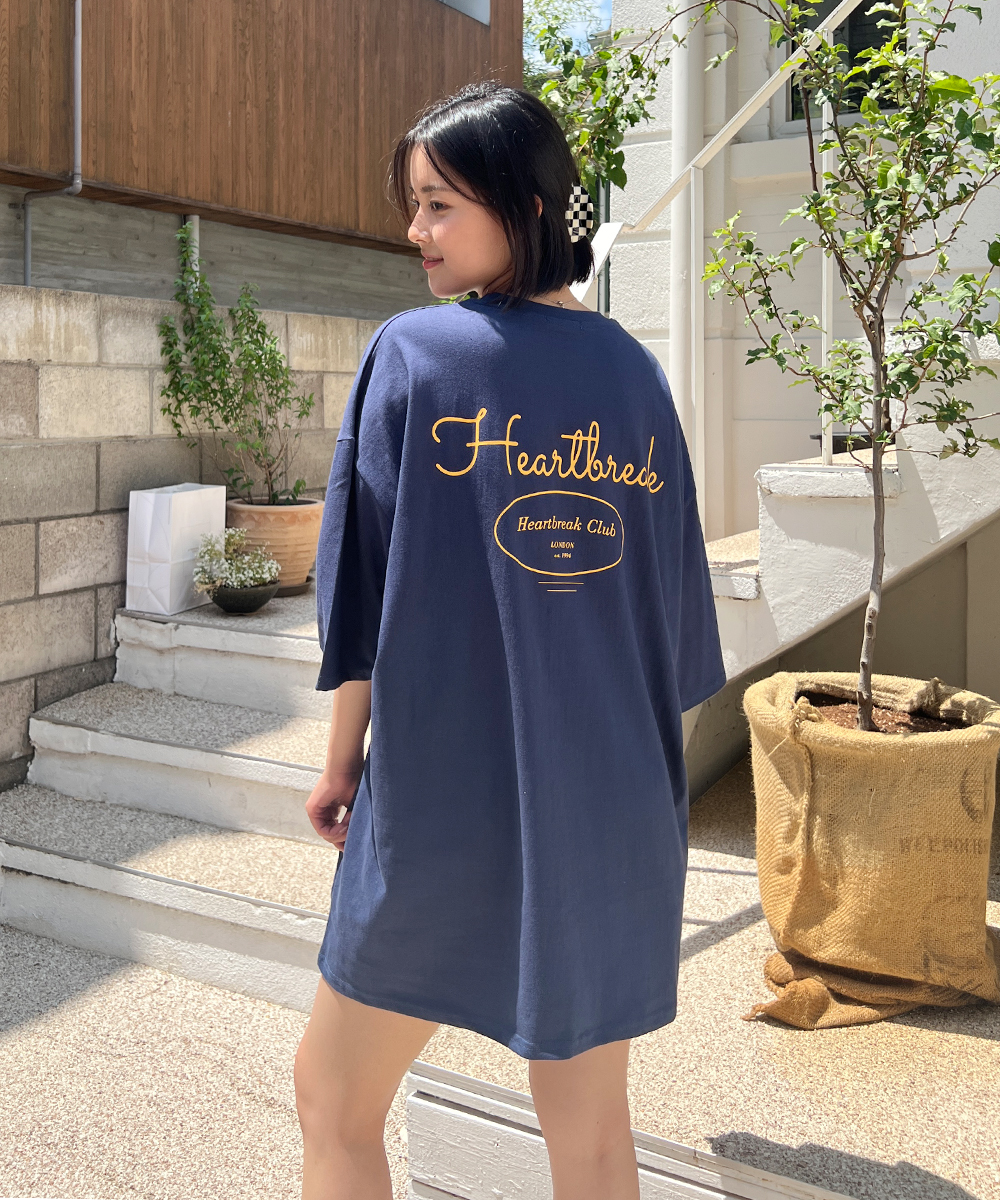 ボクシーロング半袖レタリングTシャツ | レディースファッション通販