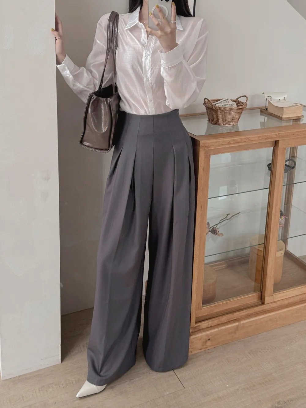 드레스 모델 착용 이미지-S1L51