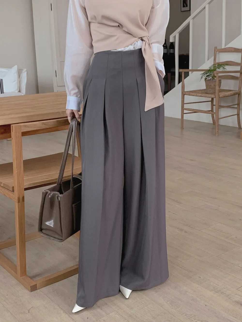 드레스 모델 착용 이미지-S1L54