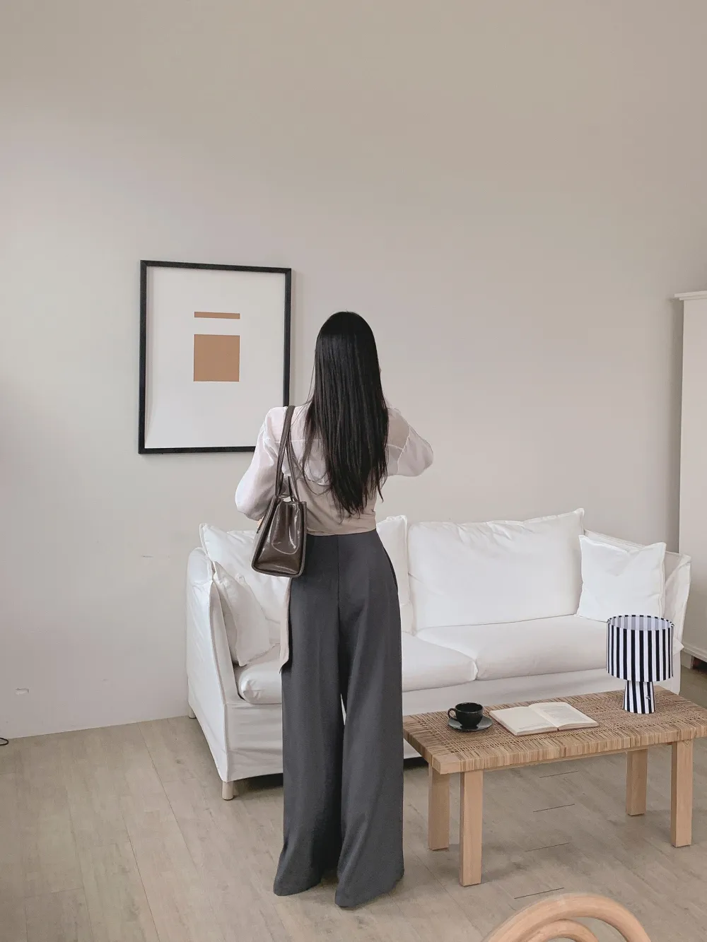 드레스 모델 착용 이미지-S1L41