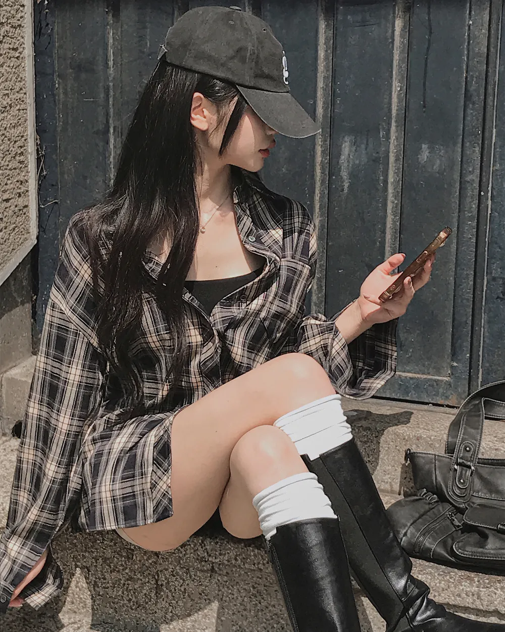 반바지 모델 착용 이미지-S1L57