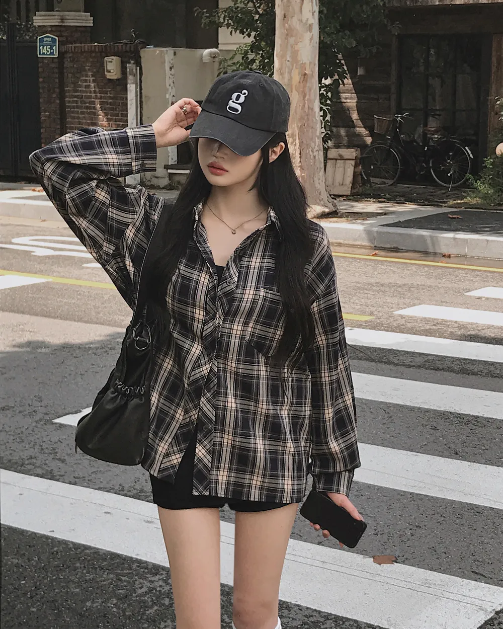 반바지 모델 착용 이미지-S1L94