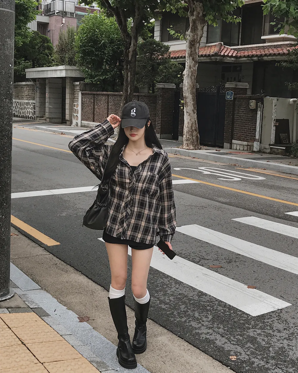 반바지 모델 착용 이미지-S1L96