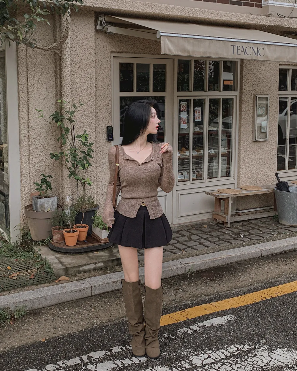 반바지 모델 착용 이미지-S1L87