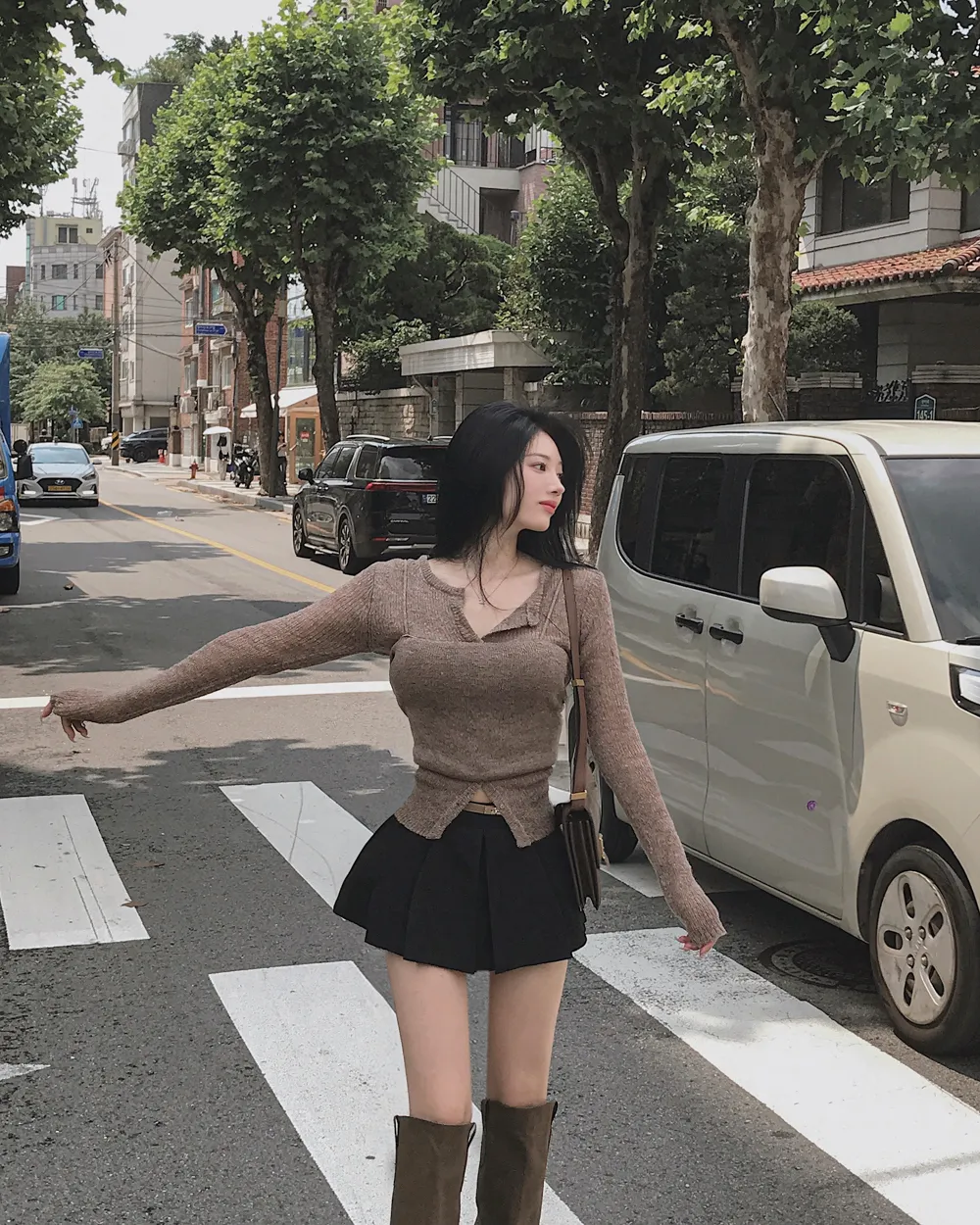 반바지 모델 착용 이미지-S1L66