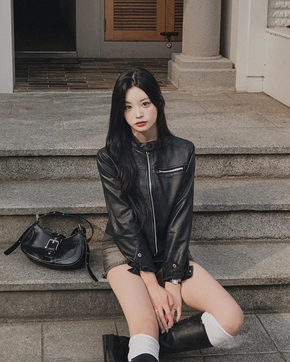반바지 모델 착용 이미지-S1L101