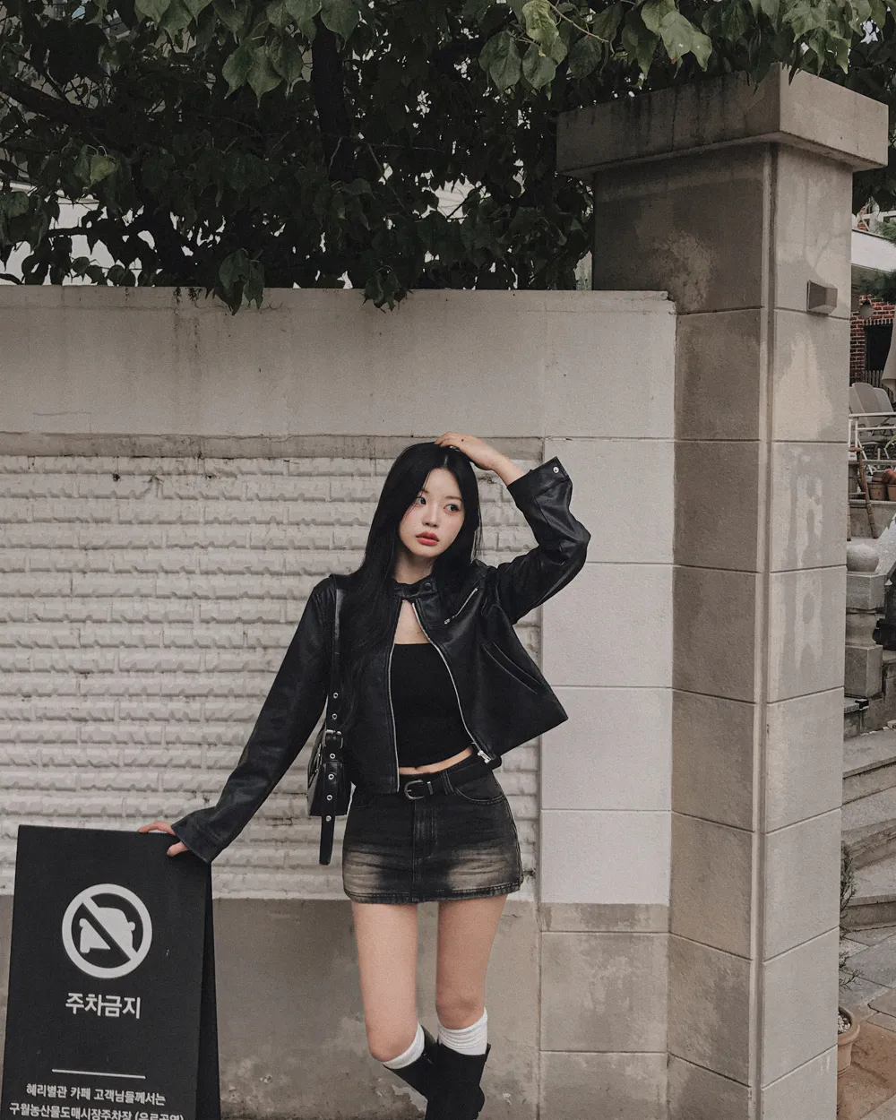 반바지 모델 착용 이미지-S1L130