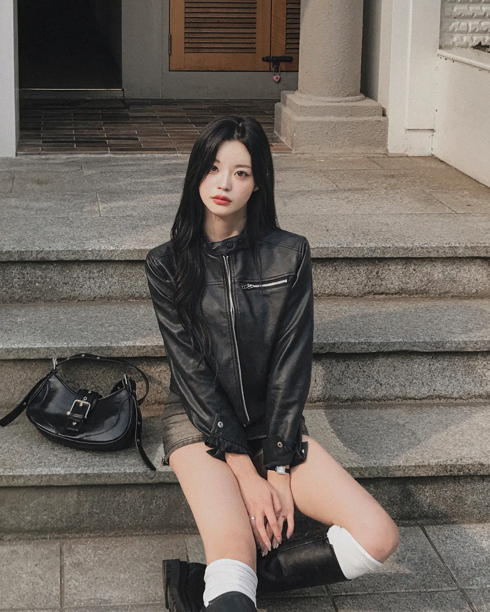 반바지 모델 착용 이미지-S1L117