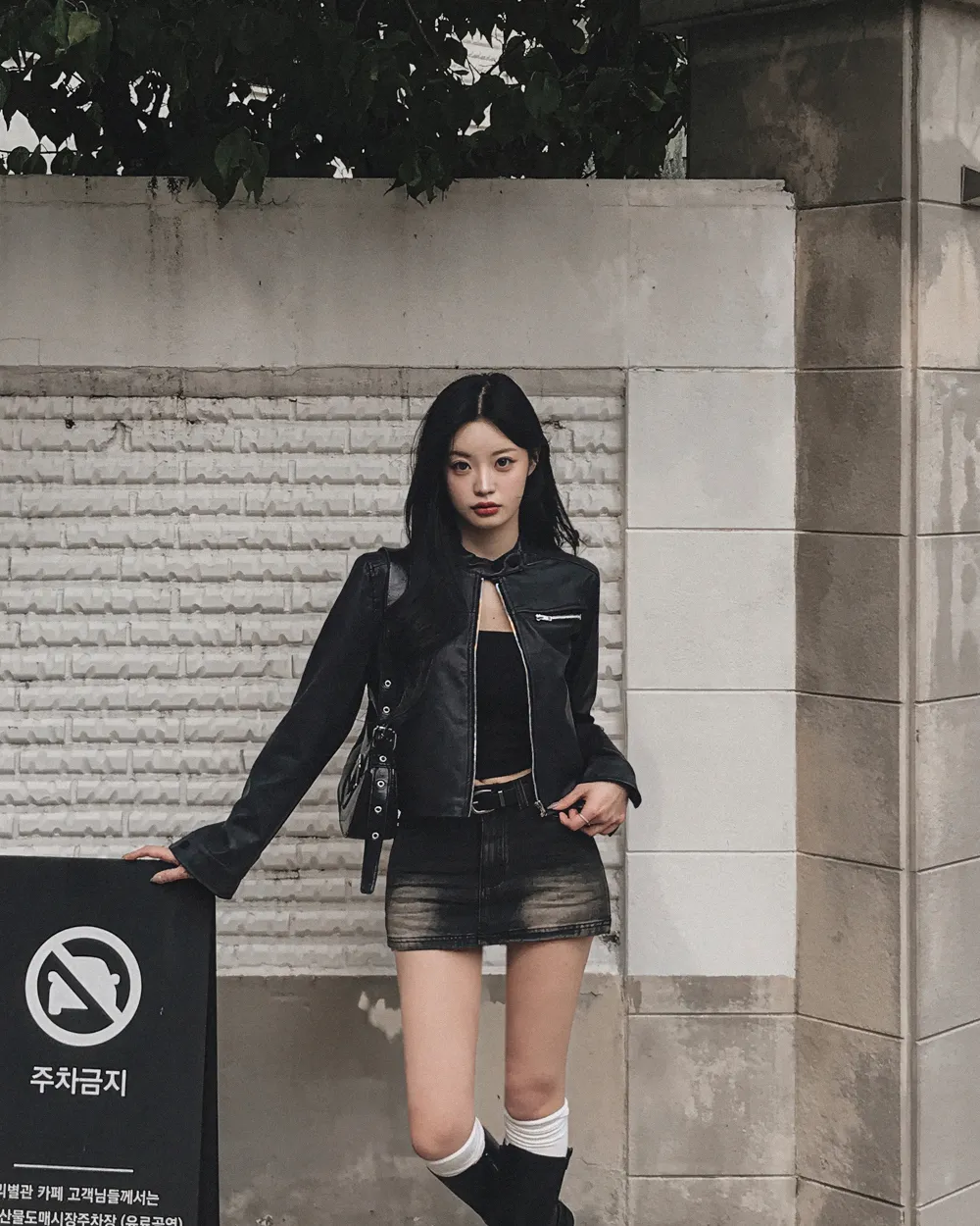 반바지 모델 착용 이미지-S1L127