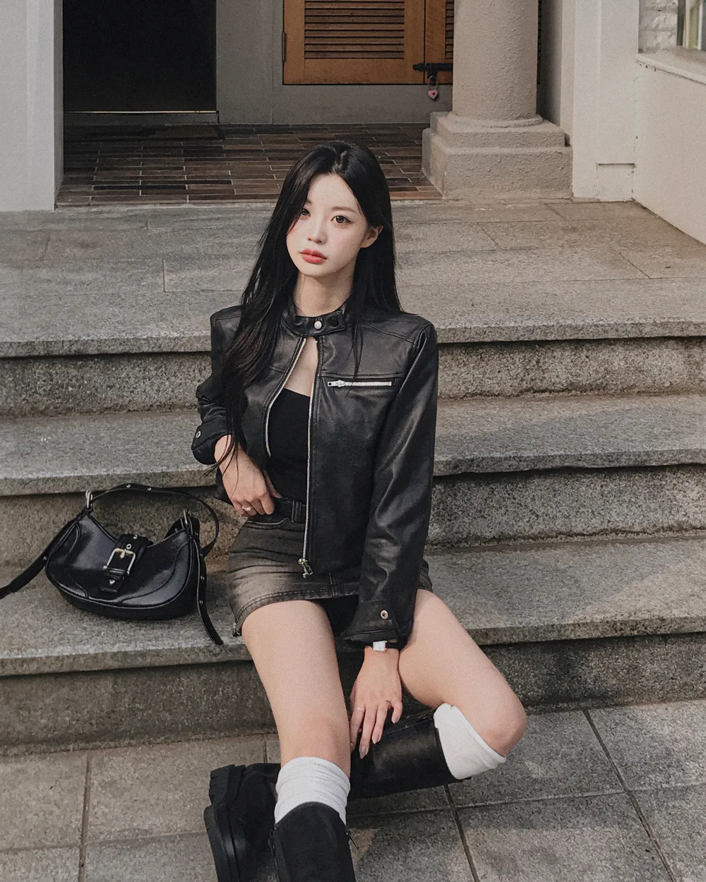 반바지 모델 착용 이미지-S1L102