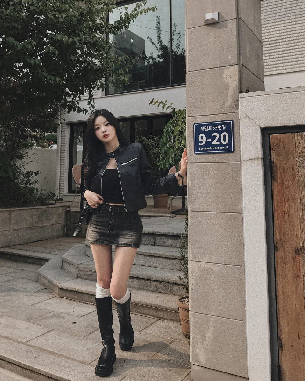 반바지 모델 착용 이미지-S1L79