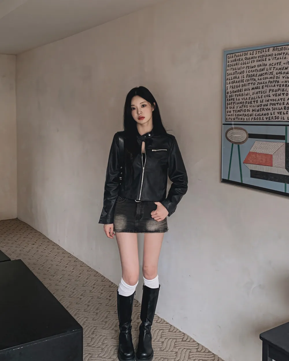 반바지 모델 착용 이미지-S1L105