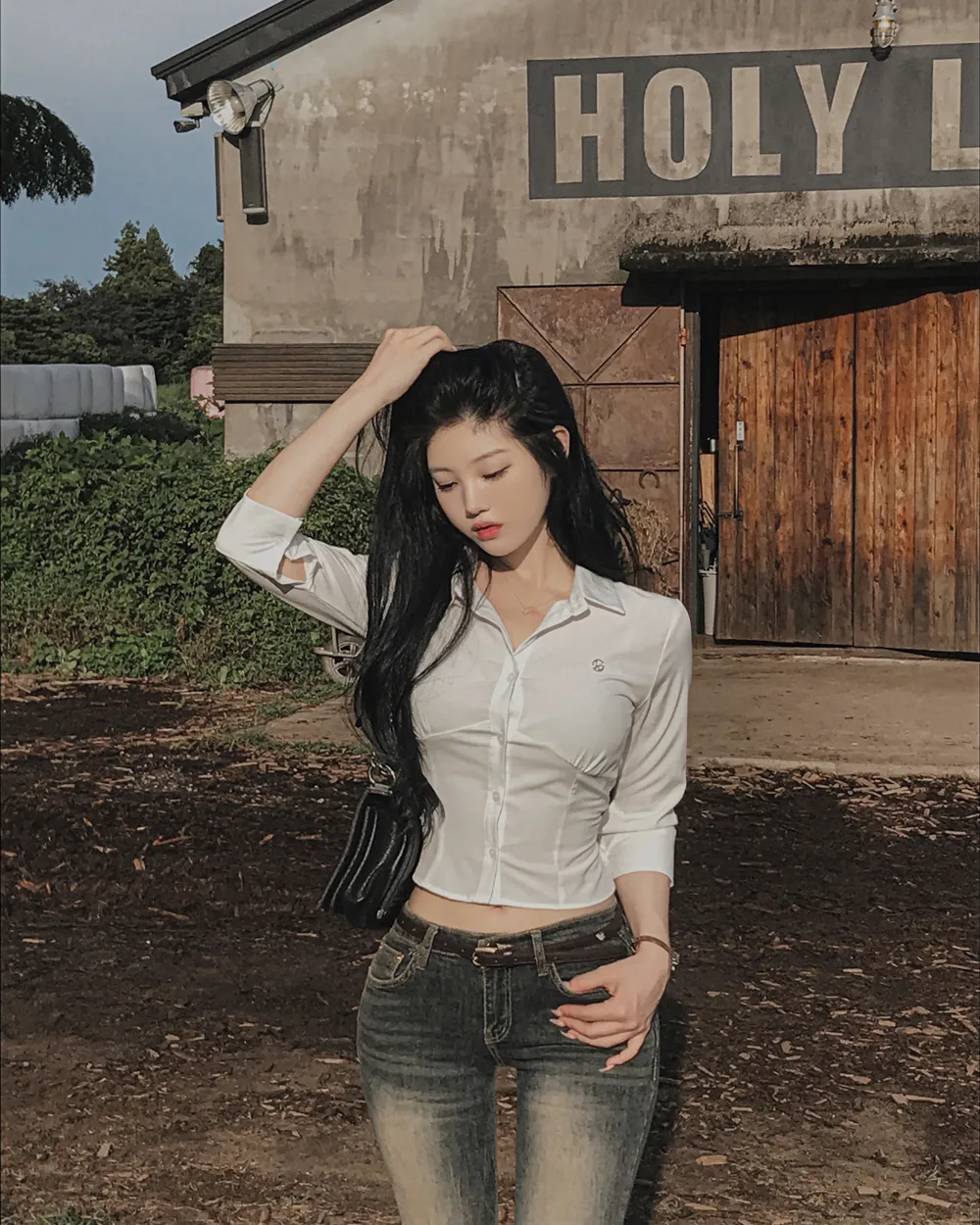 반팔 티셔츠 모델 착용 이미지-S1L144