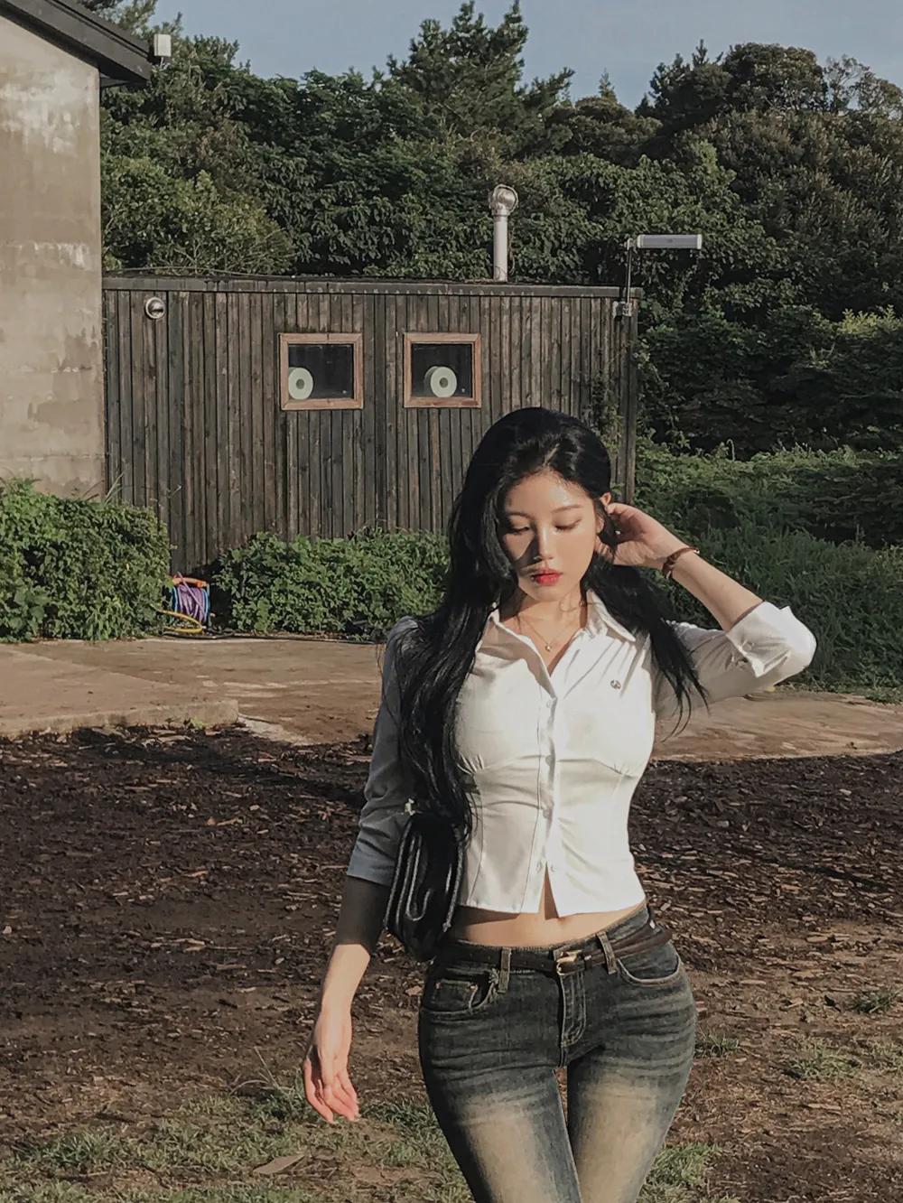 반팔 티셔츠 모델 착용 이미지-S1L154
