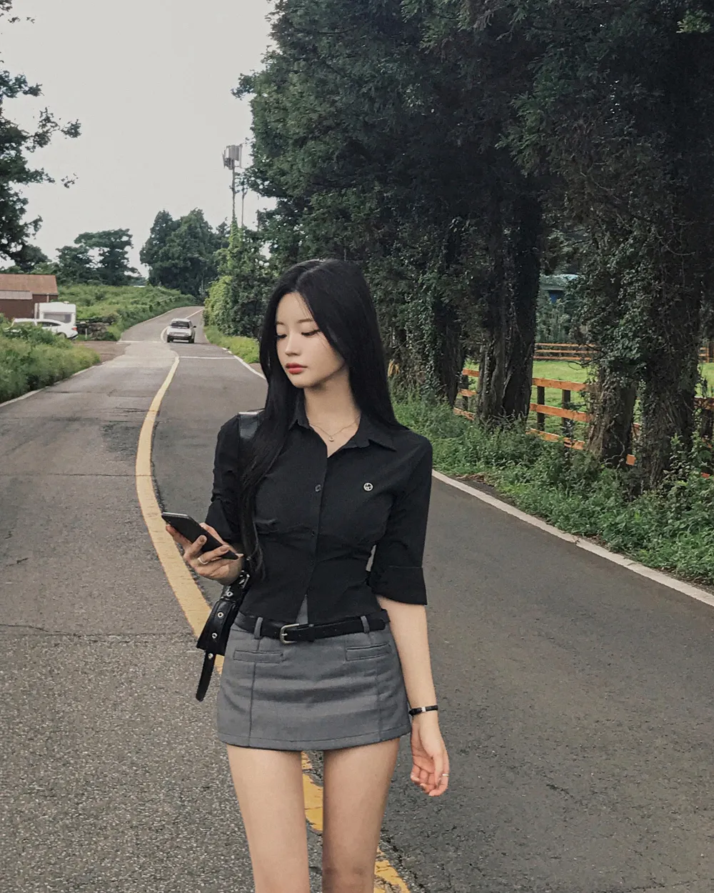 반팔 티셔츠 모델 착용 이미지-S1L62