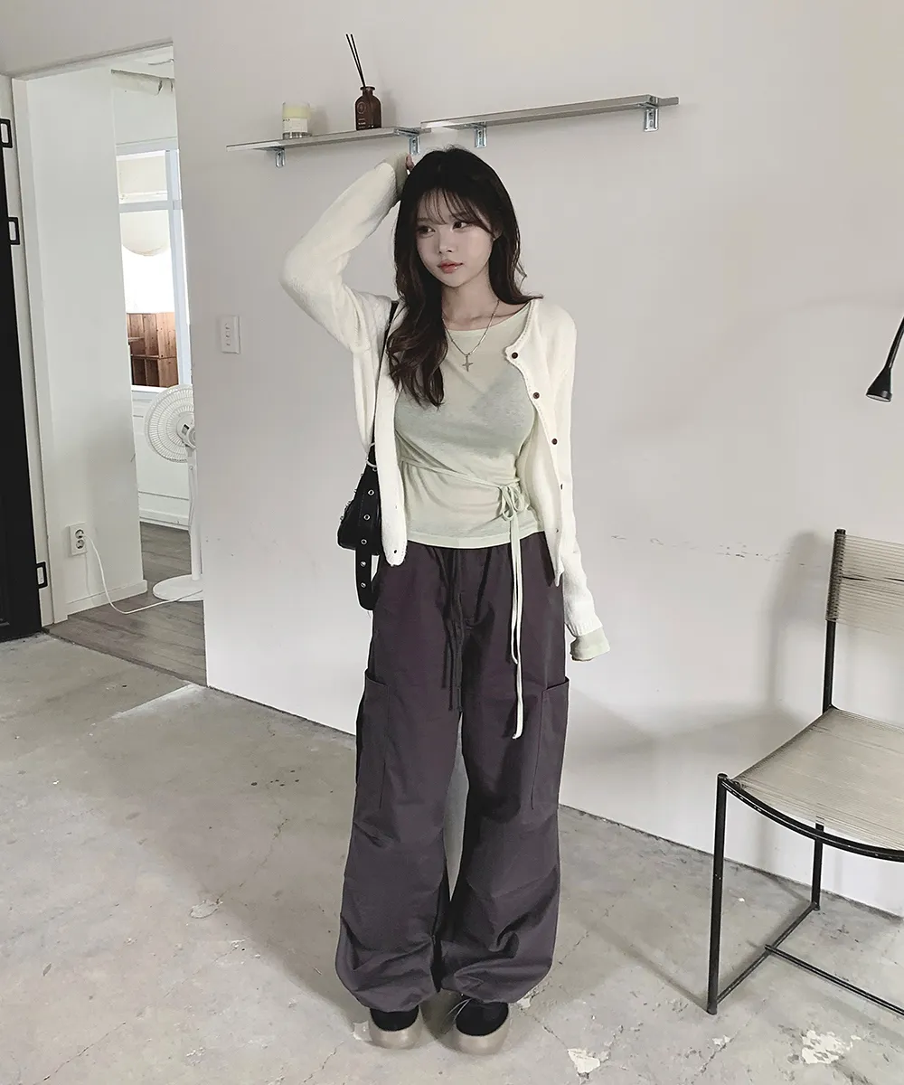 바지 모델 착용 이미지-S2L46