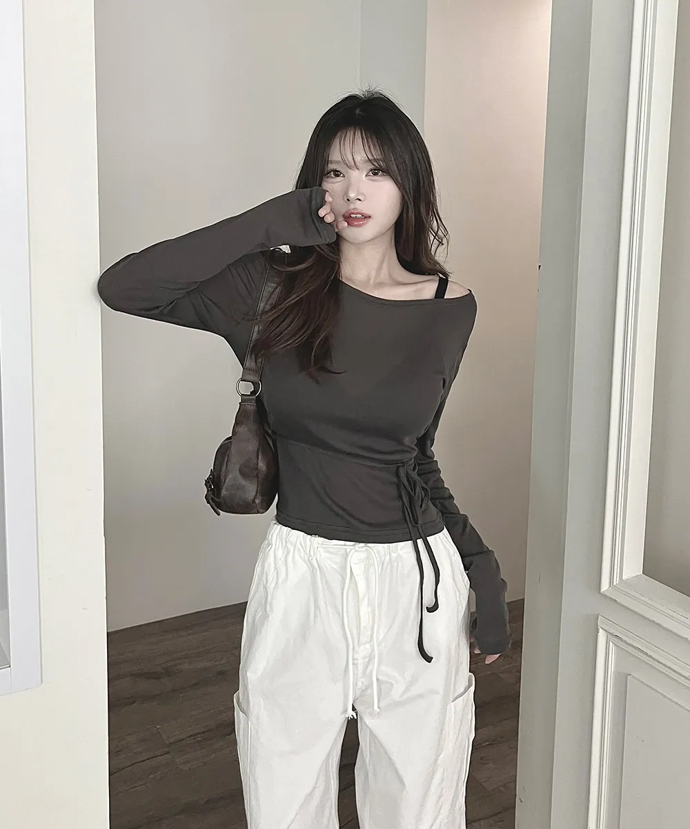 긴팔 티셔츠 모델 착용 이미지-S2L49