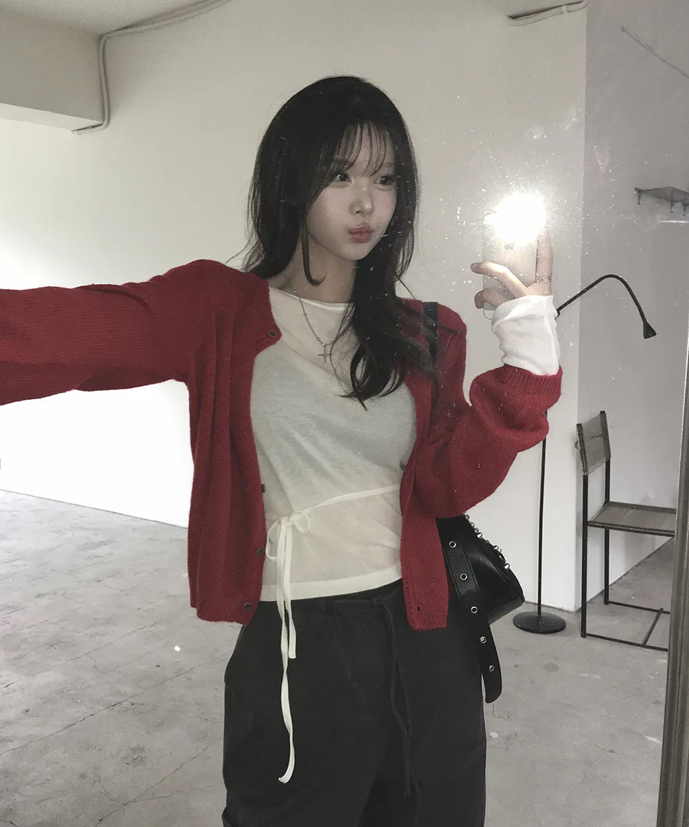 긴팔 티셔츠 모델 착용 이미지-S2L11