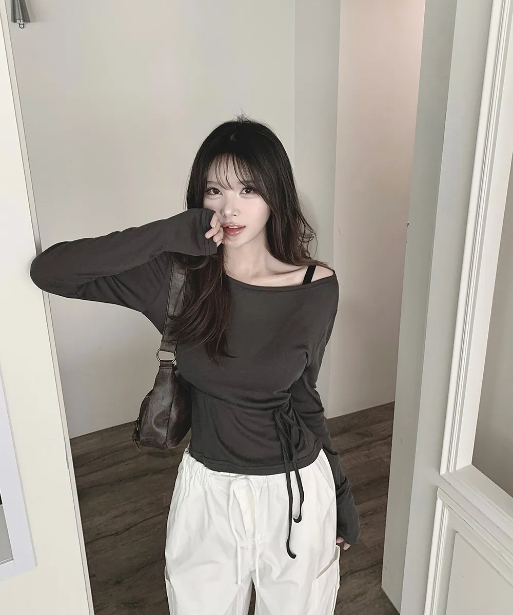 긴팔 티셔츠 모델 착용 이미지-S2L48