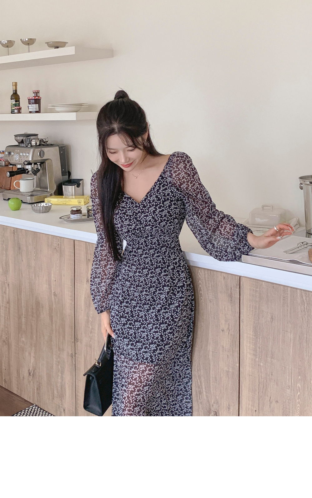 新品未使用　リバティ　小花柄　ワンピース　L　ブラック　綿　ルスークホリデー ルスークホリデー LE SOUK HOLIDAY リバティプリントワンピース