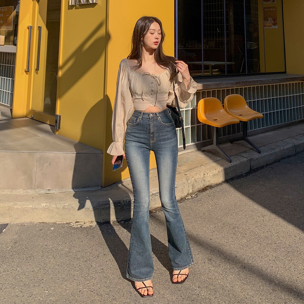 ウォッシングハイウエストブーツカットライトブルーデニムパンツ