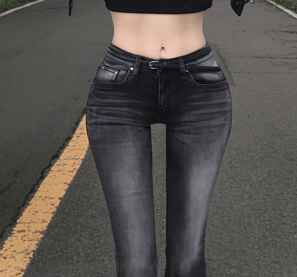 ウォッシングローライズブーツカットデニムパンツ | レディース