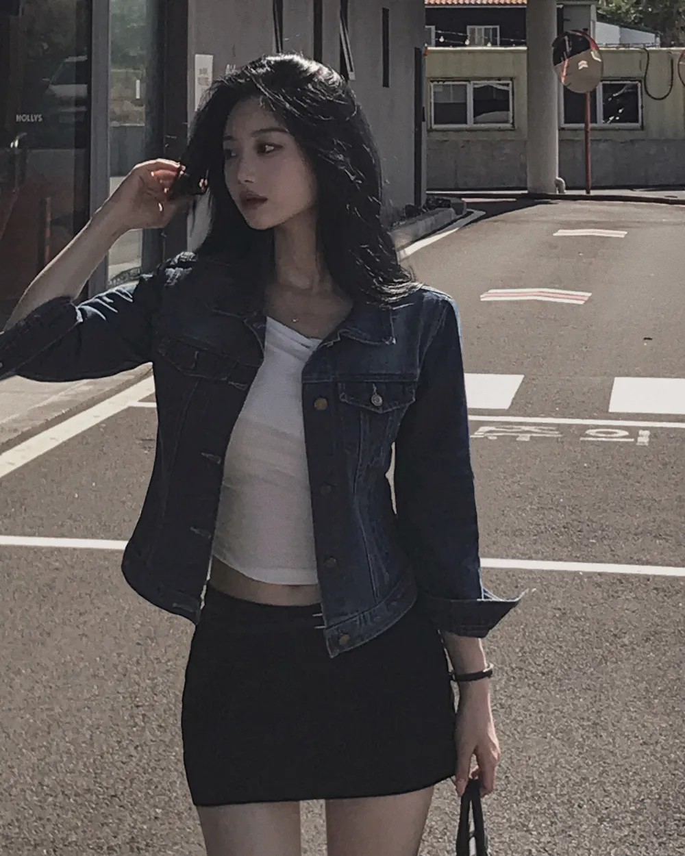 긴팔 티셔츠 모델 착용 이미지-S1L48